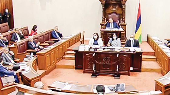 Ambiance : séance parlementaire inaugurale houleuse entre le MSM et le MMM