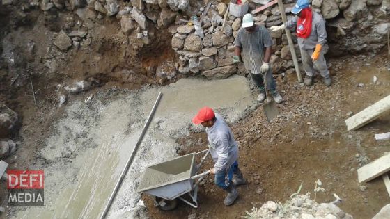 Main-d’oeuvre étrangère - Construction : les autorités font volte-face