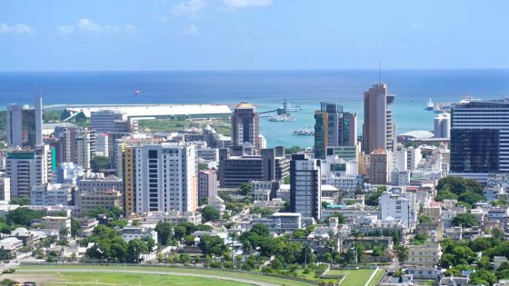 Why are South Africans moving to Mauritius?