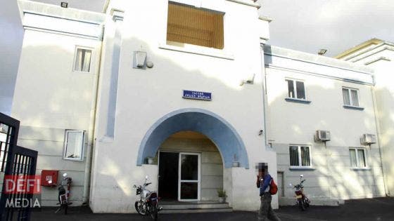 Vacoas : des voleurs agressent sauvagement une dame de 67 ans à son domicile