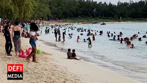 Journée à la plage le 2 janvier : la tradition respectée malgré le temps pluvieux