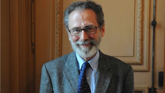 Le Français Yves Meyer remporte le prix Abel de mathématiques