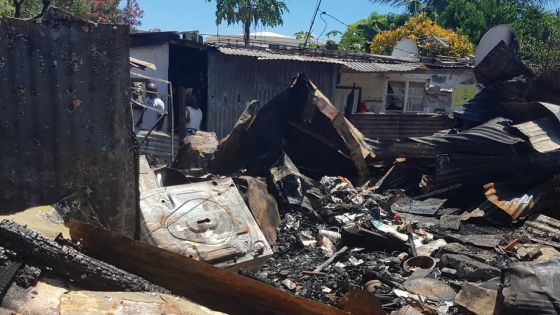 Leur maison détruite dans un incendie : Une famille de 12 personnes sans toit