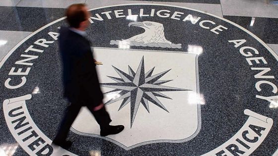 Documents déclassifiés : les rapports de la CIA sur SSR, SAJ et Bérenger