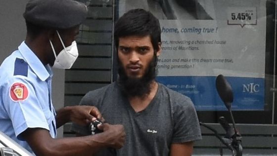 Sixième arrestation dans l’assassinat de Manan Fakhoo - Le frère du suspect : «Mo frer ti ar mwa e nou pa konn lezot la»