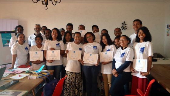 Formation en ligne en Droits humains - Dis-Moi réussit son pari à Madagascar : séminaire de formation des membres de DIS-MOI Mada