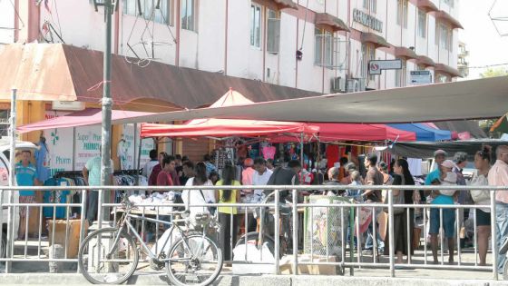 D’ici septembre : le marché de Quatre-Bornes en voie de démolition