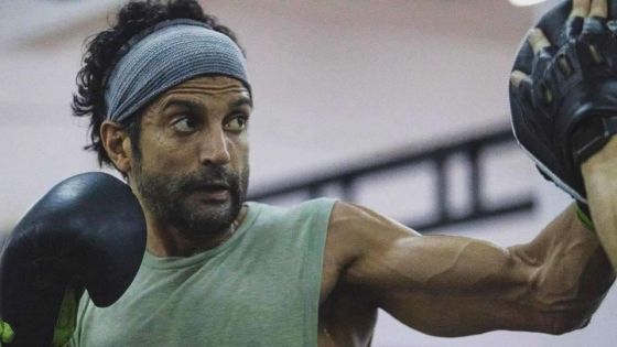 Toofan : Farhan Akhtar se blesse en pratiquant la boxe