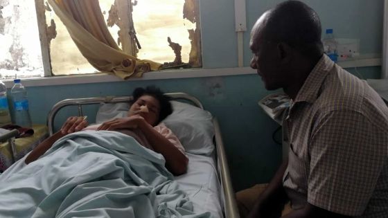 Anne a dû vivre avec un pansement oublié par mégarde dans son ventre après avoir mis au monde un triplé le 16 décembre 2019 à l’hôpital de Candos.