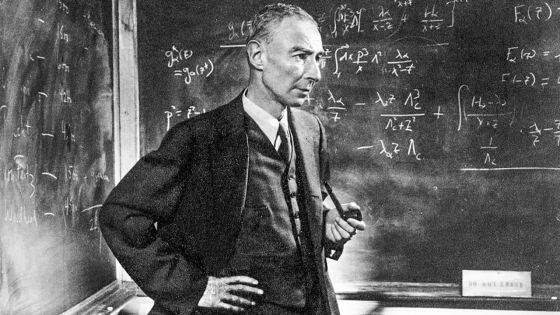 Neuf choses à savoir sur J. Robert Oppenheimer