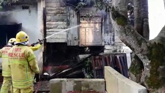 À Quatre-Bornes : une famille perd tout dans un incendie