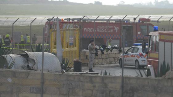 Un petit avion s'écrase au décollage à Malte, cinq morts
