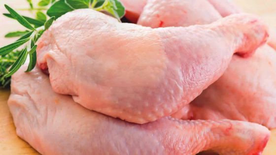 360 kilos de poulet frais saisis chez un éleveur du Nord