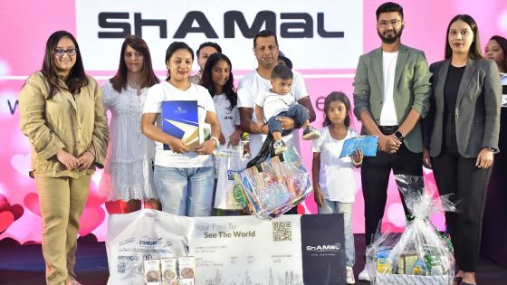 La Fête des Mères avec Radio Plus - Jeu «Papa et Maman faites vos valises !» : la famille Bholah décroche la victoire