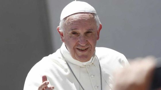 Au Cœur de l’Info - Pape François : l’Église en deuil, le monde en hommage