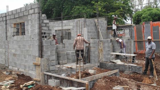 Construction : des amendements pour contrôler les petits entrepreneurs