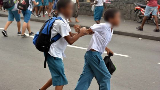Violences à l’école : le ministère de l’Éducation s’attaque à l’indiscipline