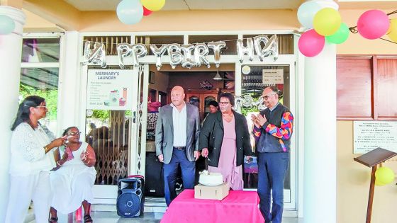 À Rivière-Noire hier : Alan Ganoo plaide pour la relance d’un projet gelé par le gouvernement