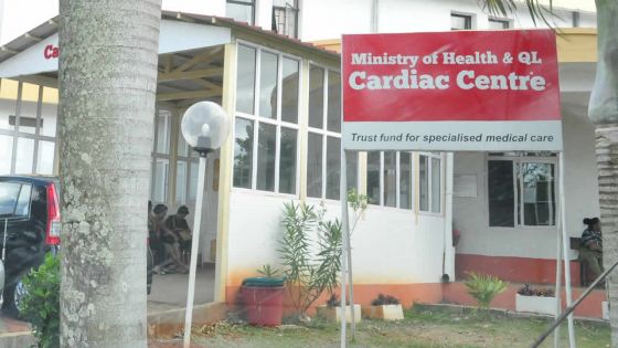 Salaire de l’ancienne directrice du Cardiac Centre : Vishwamitra Ramjee dans de beaux draps