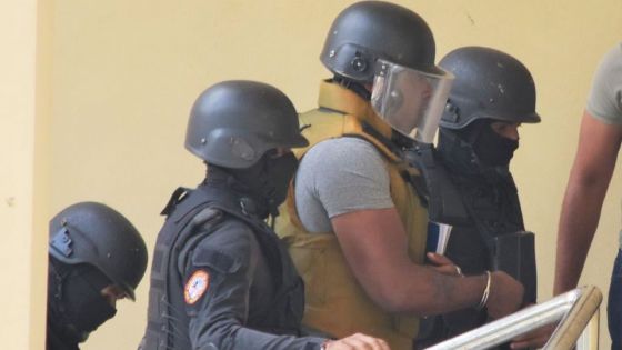 Affaire Bruneau Laurette : Me Shakeel Mohamed réclame les empreintes des policiers