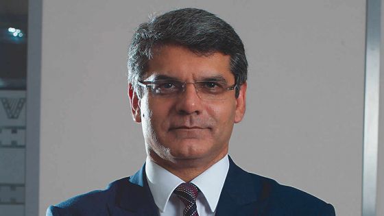 Afsar Ebrahim : «Aucune raison pour un ralentissement de l’économie en 2017»
