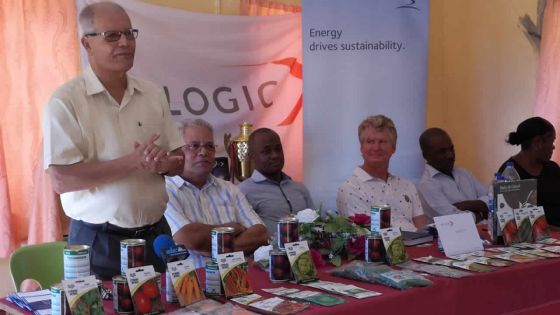 Post-cyclones : Rogers vient en aide aux planteurs de Rodrigues