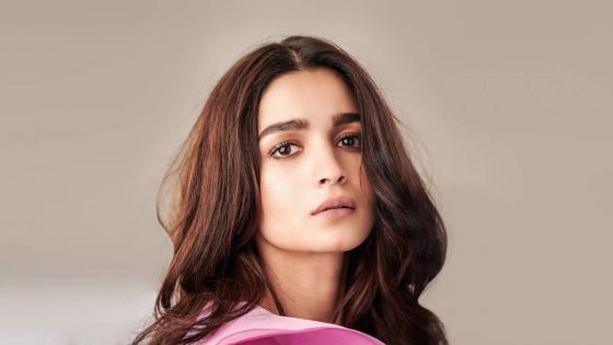 Sondage en ligne de The Times : Alia Bhatt élue Most Desirable Woman de 2018