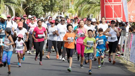 Les foulées de l’espoir : plus de 850 personnes se mobilisent contre le cancer