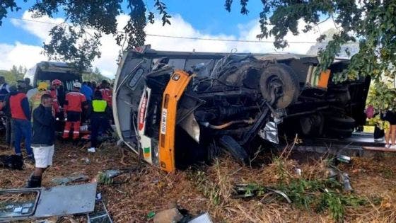 Cinq blessés dans un accident impliquant un autobus à Cascavelle