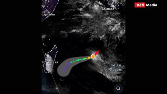 Météo : Bheki pourrait s'affaiblir en un «système dépressionnaire déstructuré» lors de son passage près de Maurice et de La Réunion, selon Réunion La 1ère