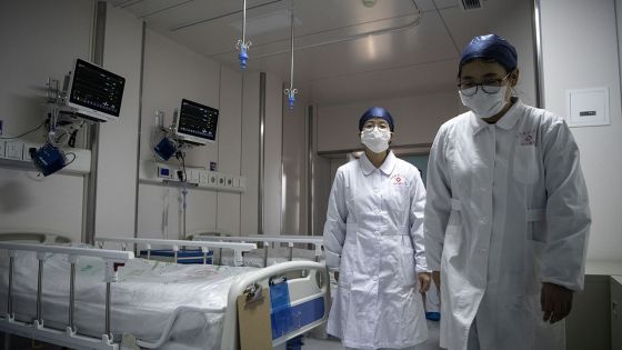 La Chine demande aux anciens malades du coronavirus de donner leur plasma