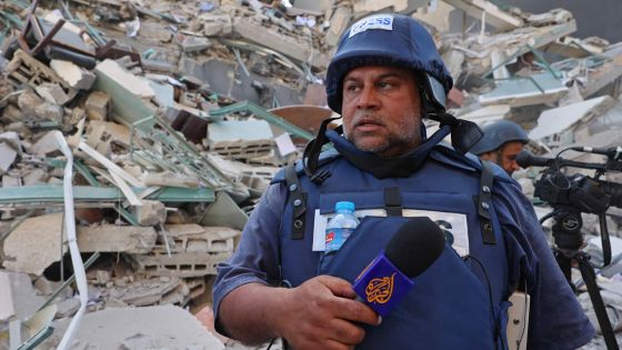 Al-Jazeera dénonce un «crime de guerre» après la frappe sur ses bureaux à Gaza