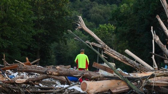 Inondations : le bilan s'alourdit à 156 morts en Allemagne, 183 en Europe