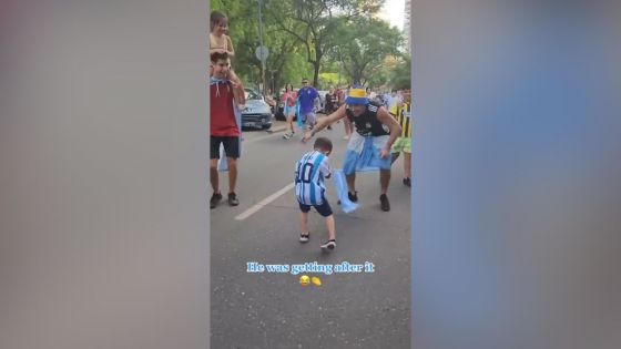 Mondial : la vidéo d’un petit Argentin célébrant la victoire fait le buzz