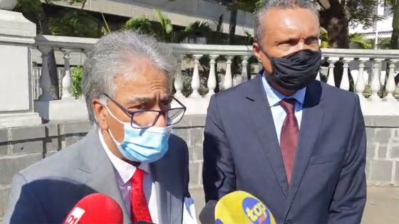 Point de presse d’Arvin Boolell et de Patrick Assirvaden après leur expulsion du Parlement