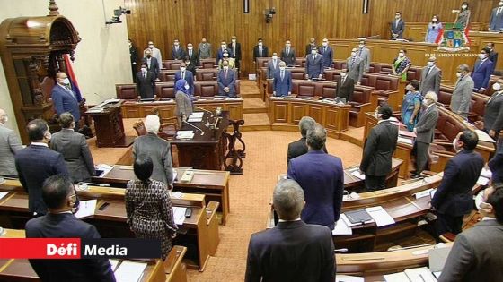 Parlement : pas de PNQ, PMQT et de PQ ce mardi