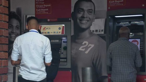 Secteur bancaire : La MCB remplacera 104 ATM d’ici avril 2026 