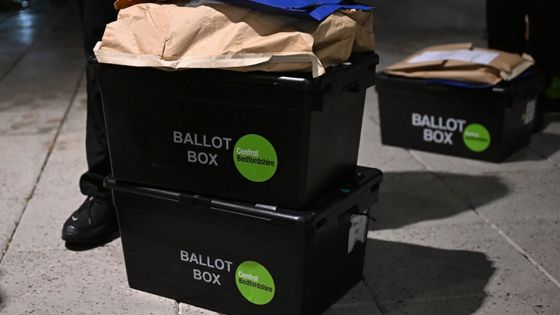 Royaume-Uni: large défaite des conservateurs au pouvoir dans deux élections partielles