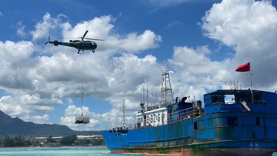 Navire chinois échoué sur les récifs à Pointe-aux-Sables : Judex Ramphul parle de «zones d’ombres»