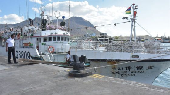 Du diesel stocké dans quatre cales à poisson : une «notice of detention» servie au bateau de pêche taïwanais
