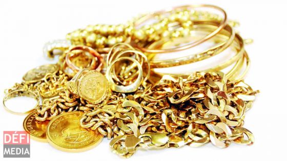 Grande-Pointe-aux-Piments : Rs 600 000 de bijoux et Rs 500 000 d’articles divers emportés d’une maison