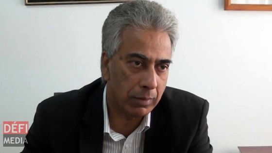 Cour suprême : Boolell dépose une injonction contre le Speaker pour contester sa suspension