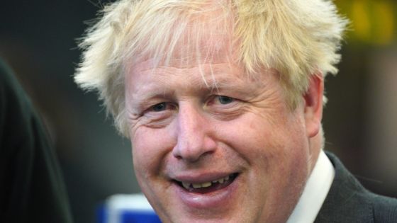 «Partygate» : Boris Johnson sauve sa tête 