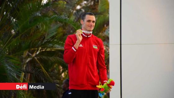 Bloqué en Australie : Bradley Vincent, quadruple médaillé d’or aux JIOI 2019, veut rentrer à la maison
