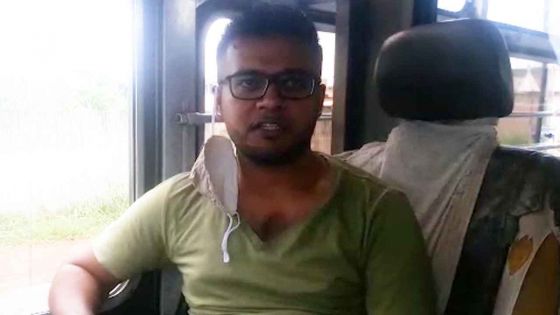 Girish, chauffeur d’autobus : « Nou tou marye pike pou fer travay la marse »