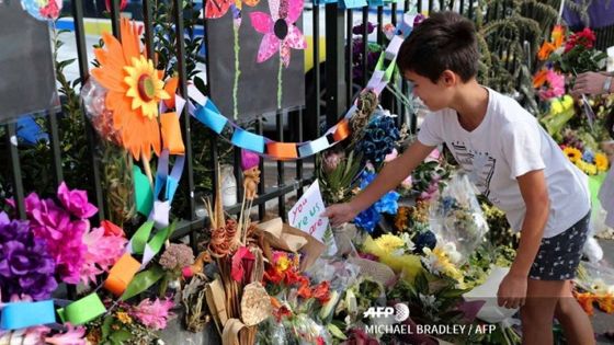 Christchurch : une semaine après, la Nouvelle-Zélande rend hommage aux victimes