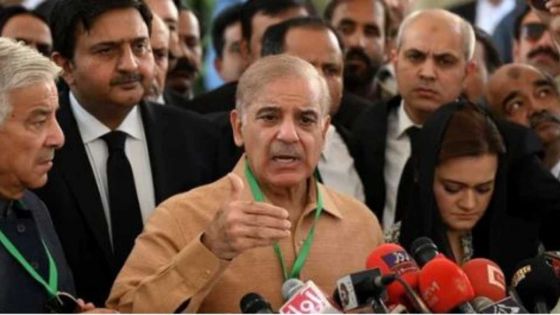 Sorti de l'ombre de son frère, Shehbaz Sharif s'apprête à diriger le Pakistan