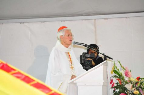 Le cardinal Piat à Ste-Croix : «Pour un vrai développement, il ne suffit pas de construire le métro»
