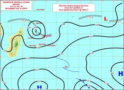 Météo : la tempête Enawo ralentit sa course 