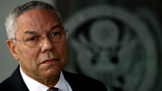 Colin Powell, secrétaire d'Etat sous George W. Bush, est décédé du Covid-19